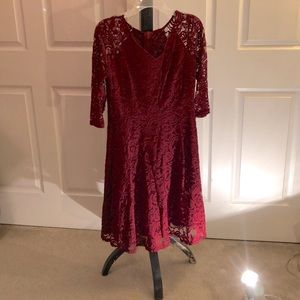 DRESS LARGE NEVER WORN